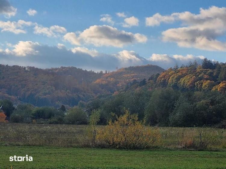 Teren de 685 mp, în Vulcan
