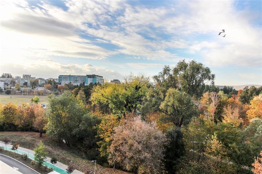 Apartament cu 2 camere semidecomandat, mobilat în Gheorgheni