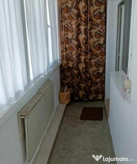 Apartament cu 3 camere decomandat în Ultracentral