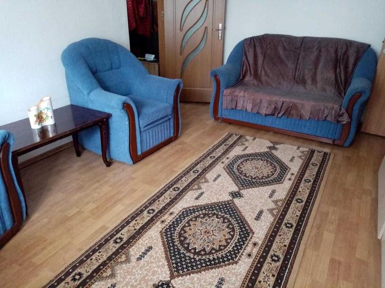 Apartament cu 3 camere semidecomandat în Păcurari