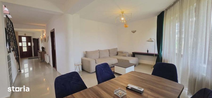 Casă cu 4 camere cu Teren 820 Mp în Sânmartin