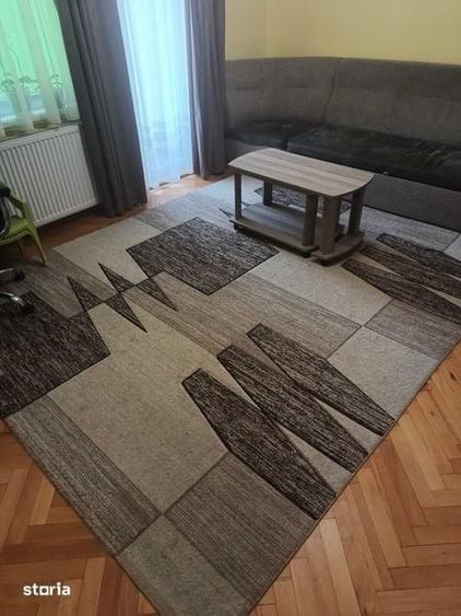 Apartament cu 4 camere decomandat în 6 Vânători