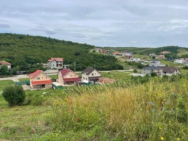 Teren de 1050 mp, în Central