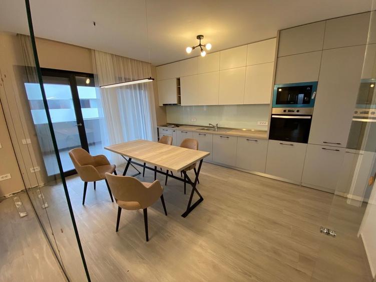 Apartament cu 3 camere decomandat în Nord