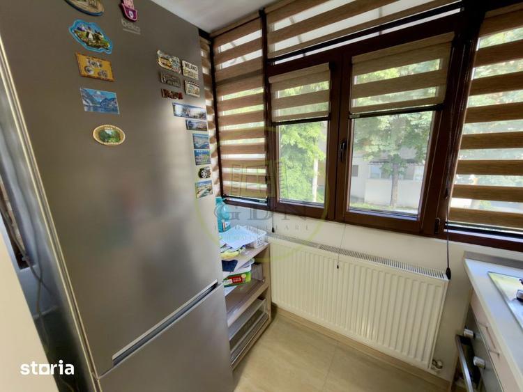 Apartament cu 2 camere decomandat, mobilat în Craiovița Nouă
