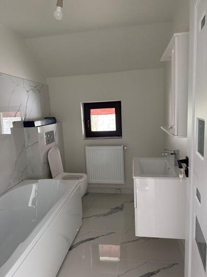 Casă cu 4 camere în Cucuteni