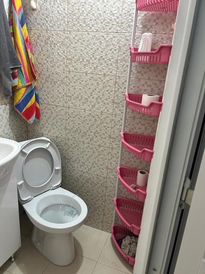 Garsonieră decomandată în Zahana