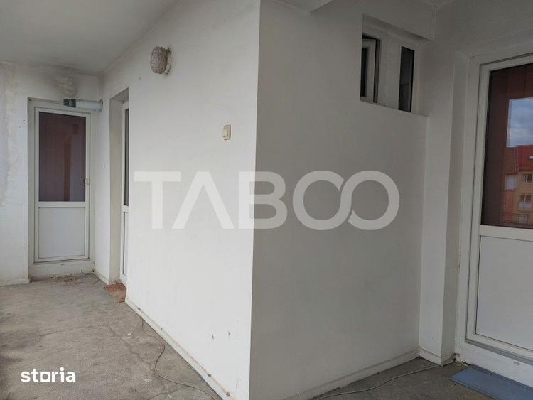 Apartament cu 2 camere decomandat în Mihai Viteazul