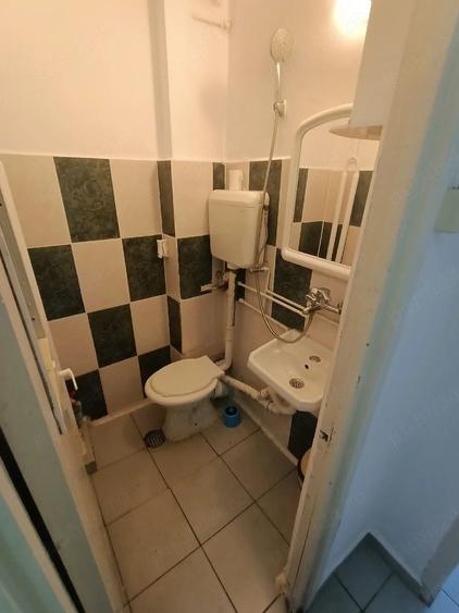 Garsonieră decomandată în Complex Studențesc