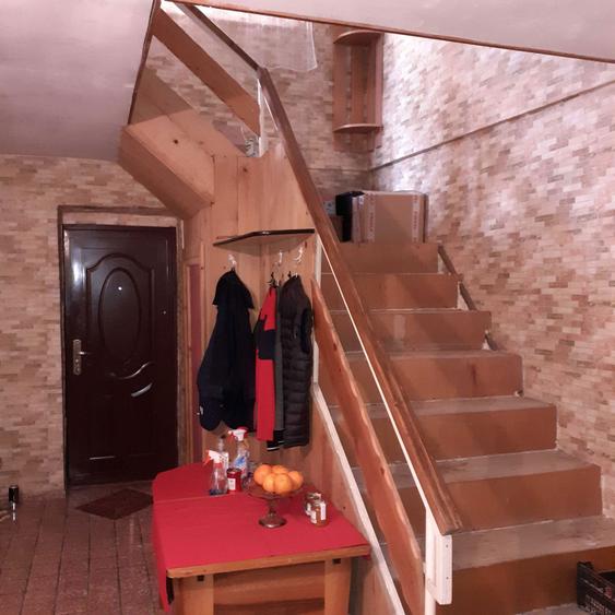 Apartament cu 3 camere decomandat în Patriei