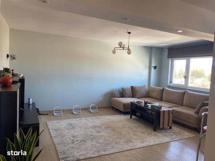 Apartament cu 3 camere decomandat în Ultracentral