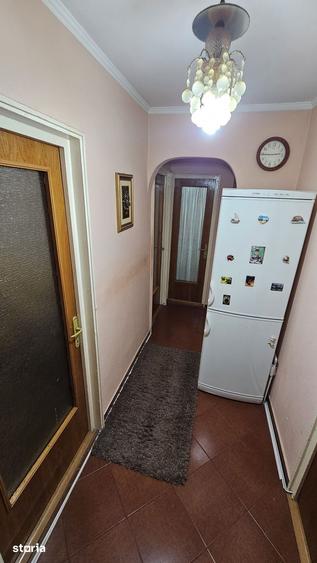 Apartament cu 2 camere decomandat în Micro 13