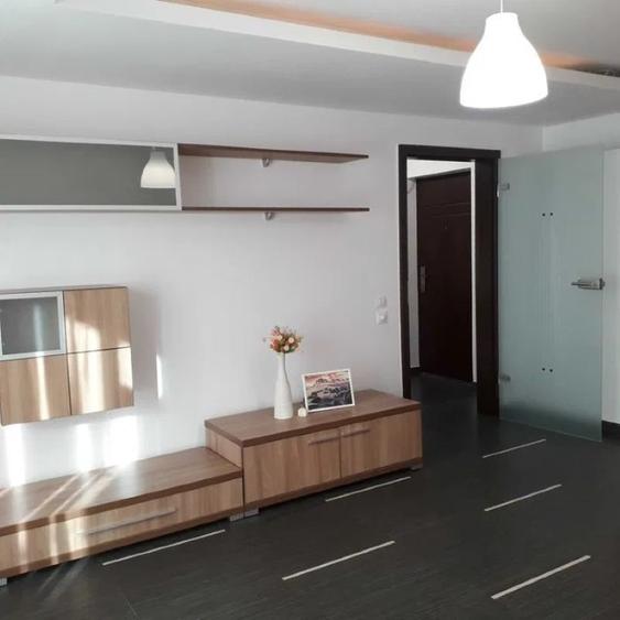 Apartament cu 2 camere decomandat în Brâncoveanu