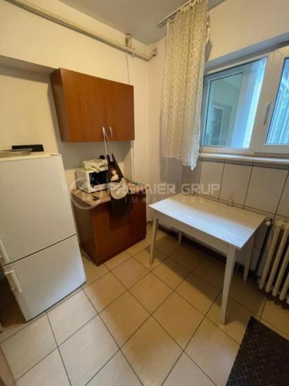Apartament cu 2 camere în Piața Unirii