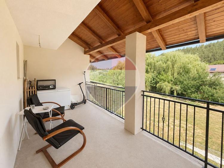 Duplex cu 4 camere cu Teren 1300 Mp în Mănăștur