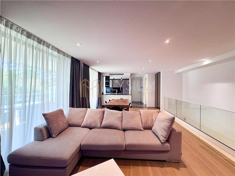 Apartament cu 4 camere decomandat, mobilat în Primăverii