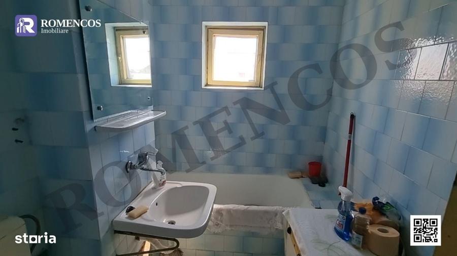 Apartament cu 2 camere decomandat în Rolast