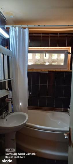 Apartament cu 4 camere în Central