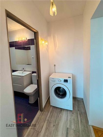 Apartament cu 3 camere decomandat în Aleea Carpați