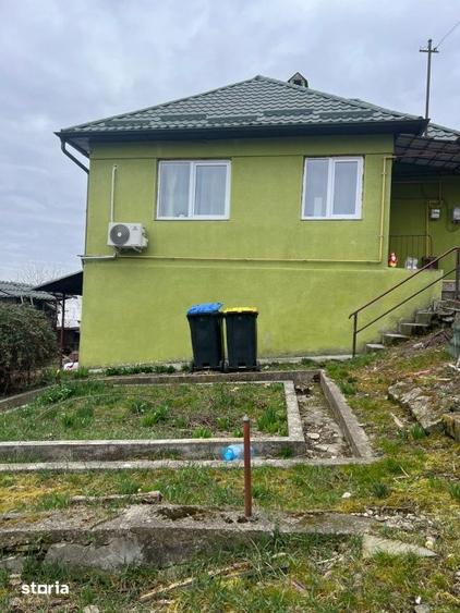 Casă cu 3 camere cu Teren 630 Mp în Central