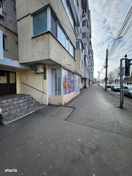 Spațiu comercial, de 45 mp, în Central