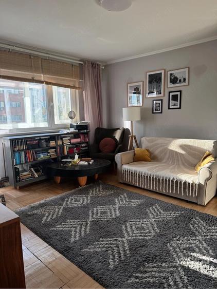 Apartament cu 2 camere decomandat în Obor