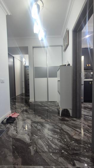 Apartament cu 2 camere decomandat în Boreal