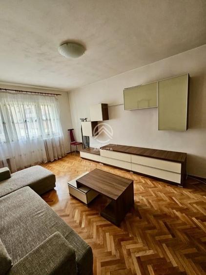 Apartament cu 3 camere decomandat în Mărăști