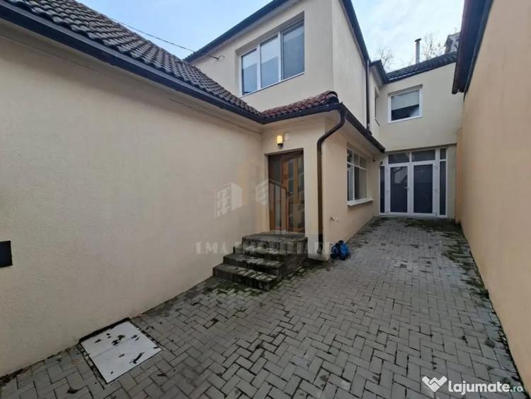 Casă cu 5 camere cu Teren 189 Mp în Schei