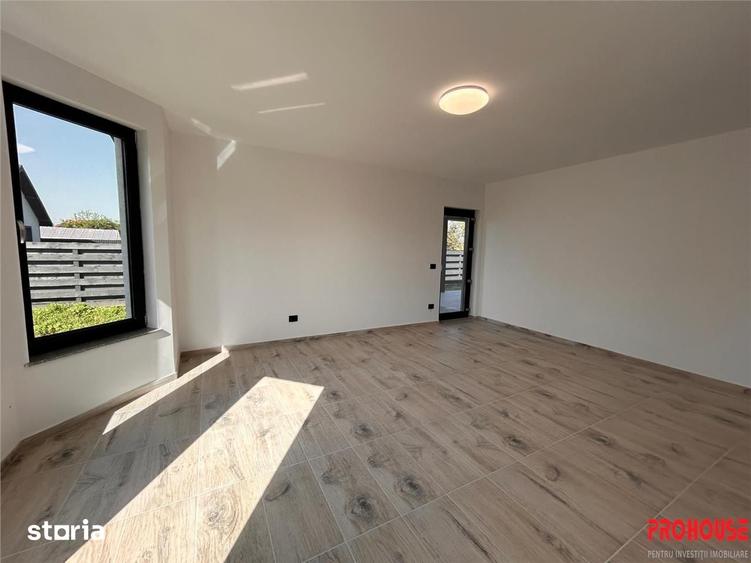 Casă cu 3 camere cu Teren 450 Mp în Letea Veche