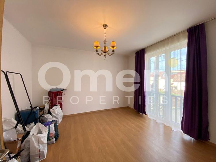 Apartament cu 3 camere semidecomandat în Exterior Vest