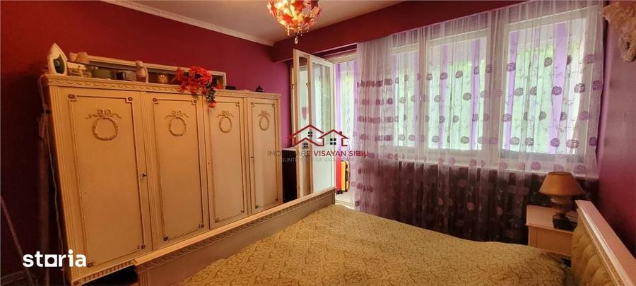 apartament, zona vile Strand I, Sibiu, comision 0 - 8