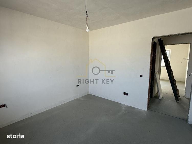 Casă cu 4 camere cu Teren 340 Mp în Central