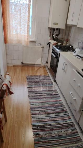 Apartament cu 2 camere decomandat în Zorilor