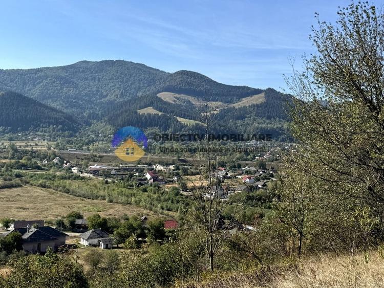 Teren intravilan de 2217 mp, în Viișoara