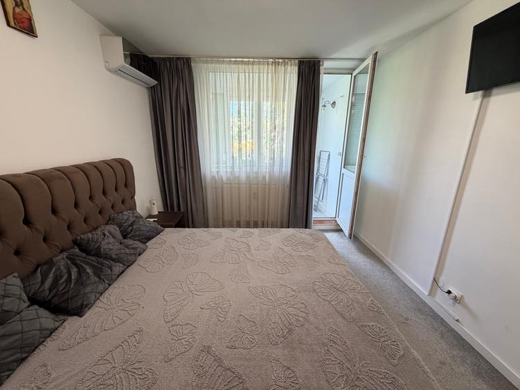 Apartament cu 3 camere semidecomandat, mobilat în Titan