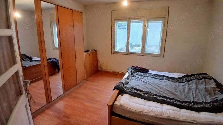 Casă cu 2 camere cu Teren 296 Mp în Teregova