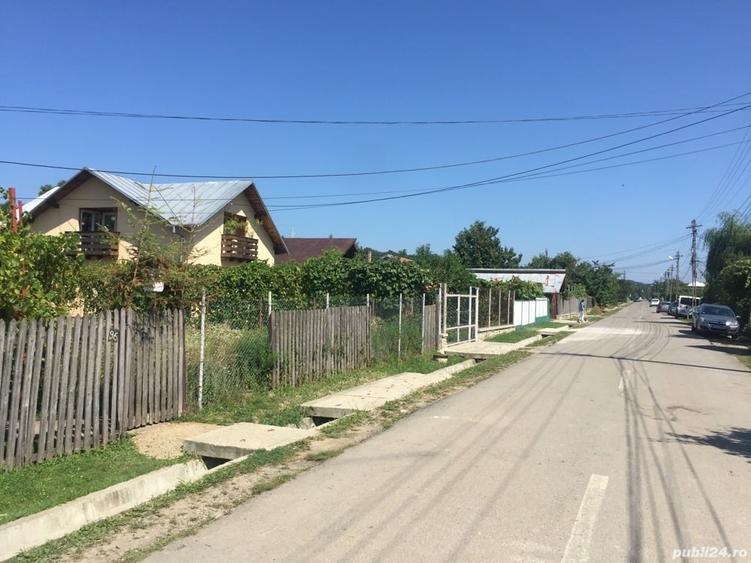 Teren de 4492 mp, în Central
