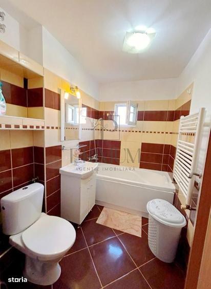 Apartament cu 3 camere decomandat în Lunei