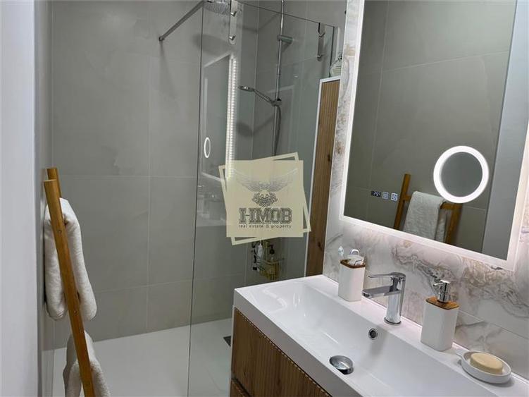 Apartament cu 3 camere decomandat, mobilat în Mihai Viteazul