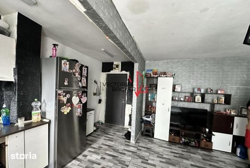 Apartament cu 2 camere semidecomandat în Vitan