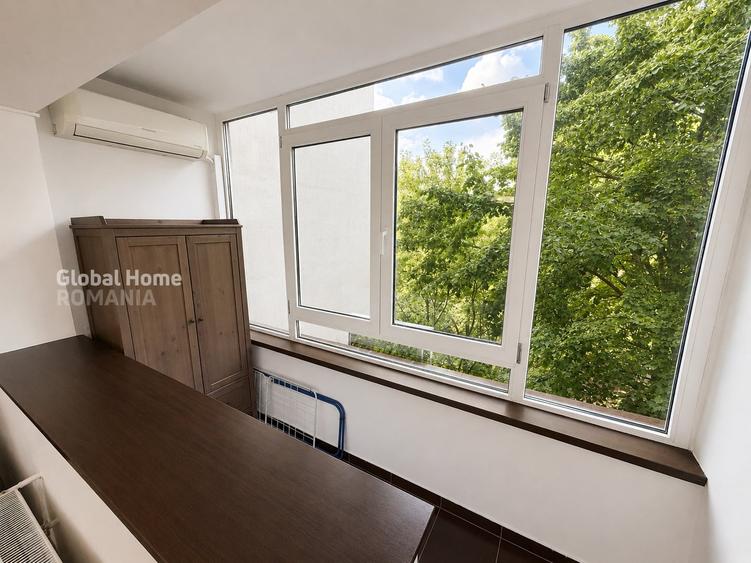 Apartament cu 2 camere semidecomandat, mobilat în P-ța Victoriei