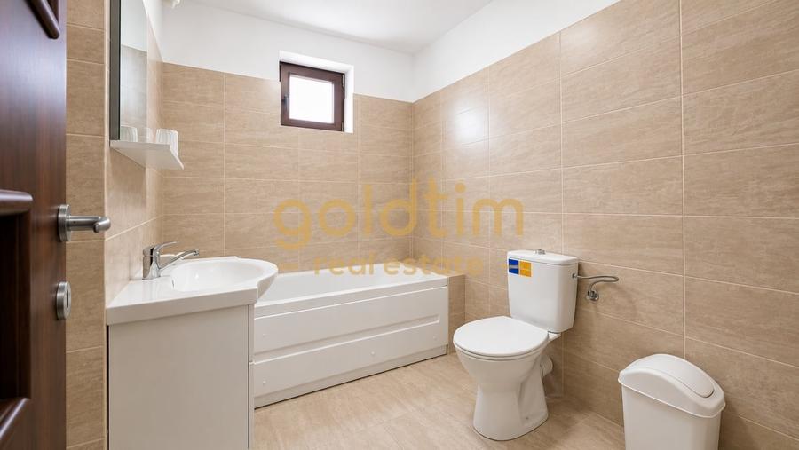 Duplex cu 6 camere cu Canalizare în Domnești