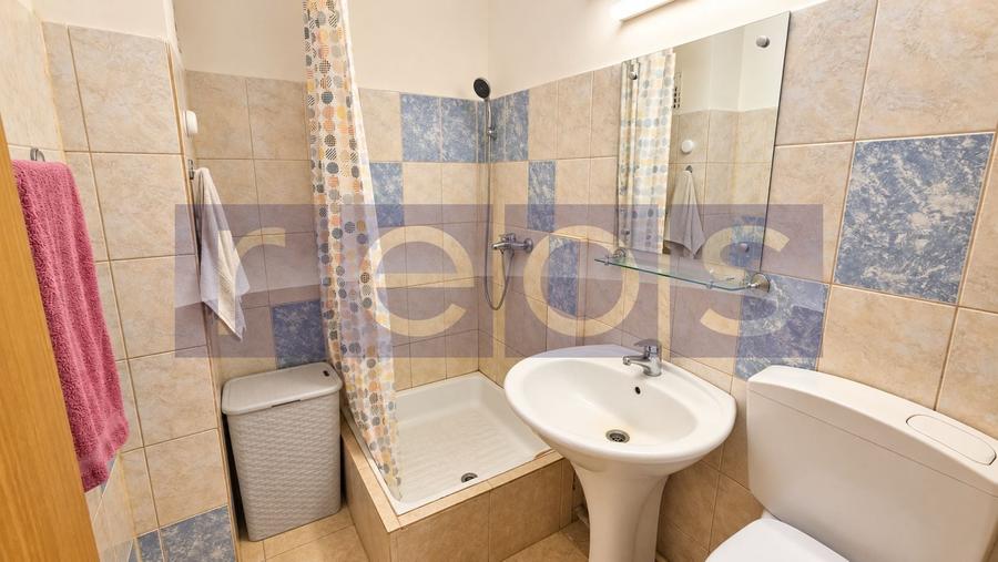 Apartament cu 4 camere decomandat în Sebastian