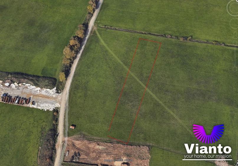 Teren agricol intravilan de 4000 mp, în Industrial Vest