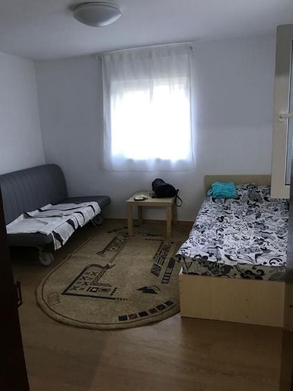 Casă cu 3 camere în Gura Teghii