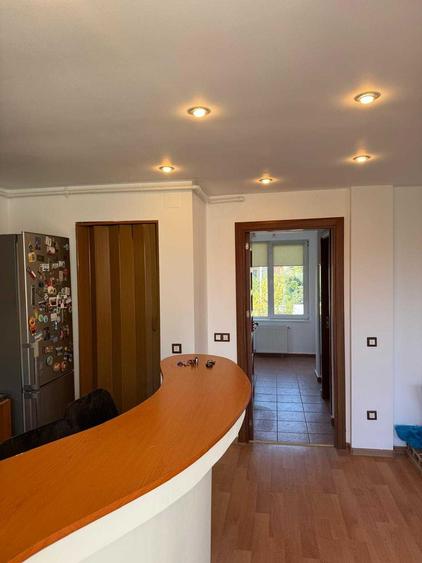 Apartament cu 2 camere decomandat în Giulești