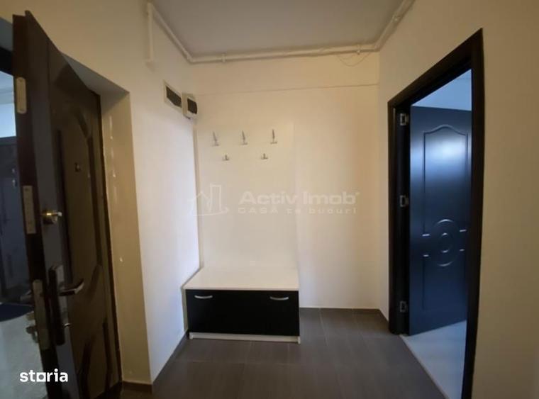 Apartament cu 2 camere decomandat în Sisești