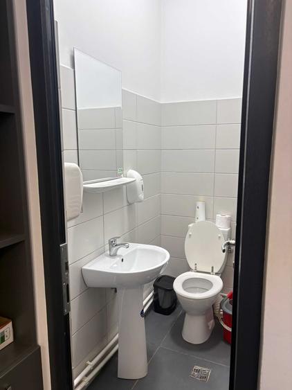 Spațiu comercial, de 55 mp, în Exterior Vest