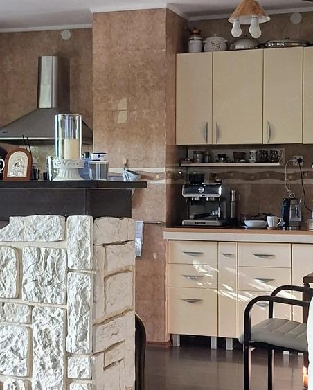Casă cu 6 camere cu Teren 500 Mp în Năvodari Tabără